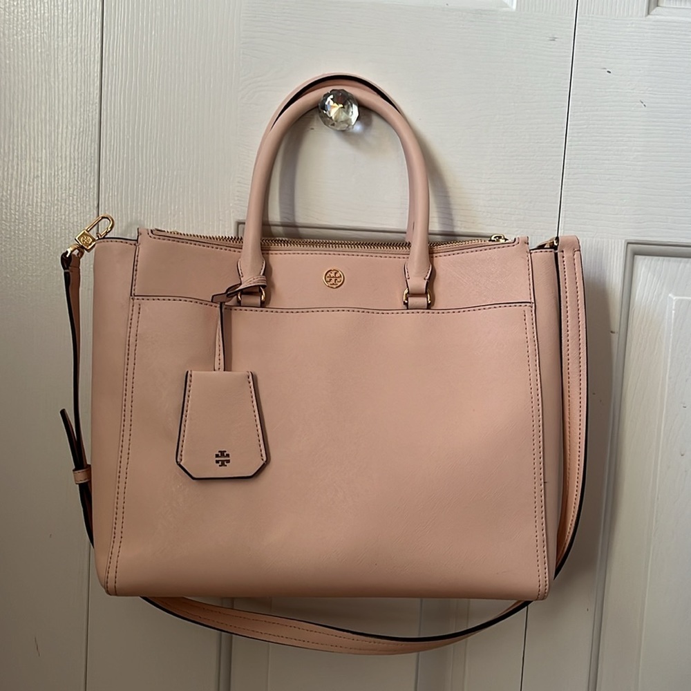 NWOT Tory Burch Saffiano Leather Pink Robinson double zip tote bag - Picture 13 of 16